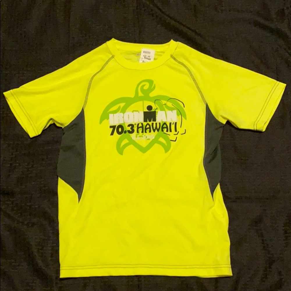 Lightweight yellow tee. New w/ tags.